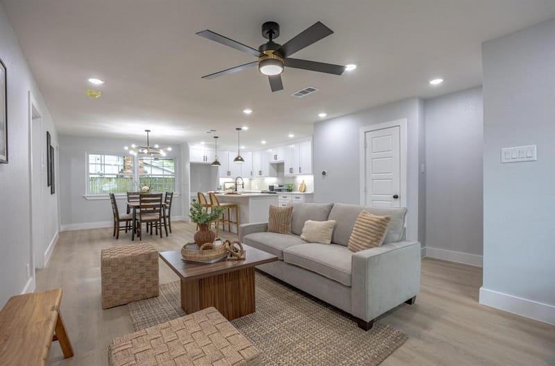 1208 Andrews Street, Arlington TX 76011 - Photo 8