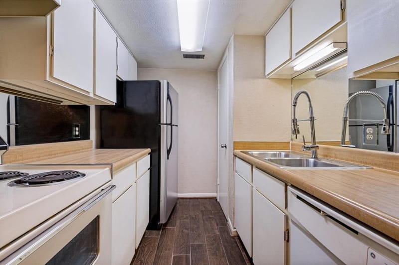 3827 Gilbert Avenue # 109, Dallas TX 75219 - Photo 7