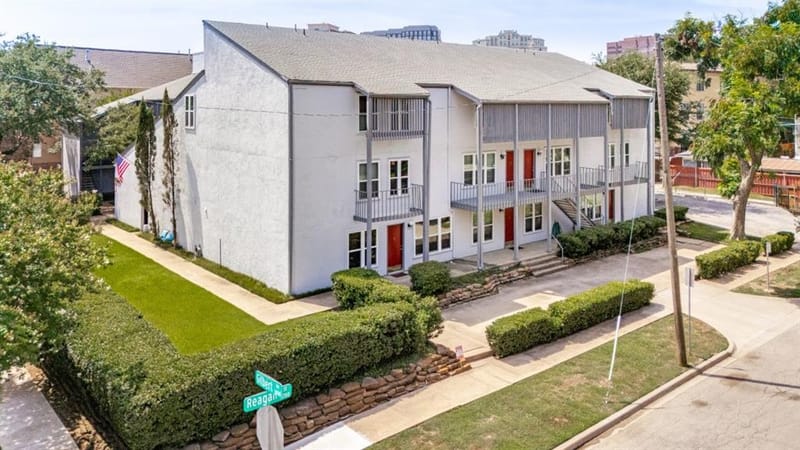 3827 Gilbert Avenue # 109, Dallas TX 75219