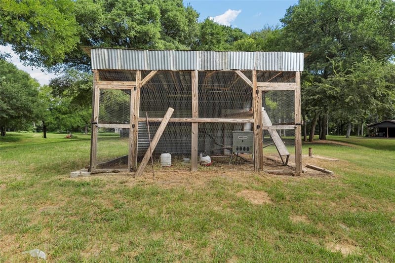 232 PR 3666, China Spring TX 76633 - Photo 37