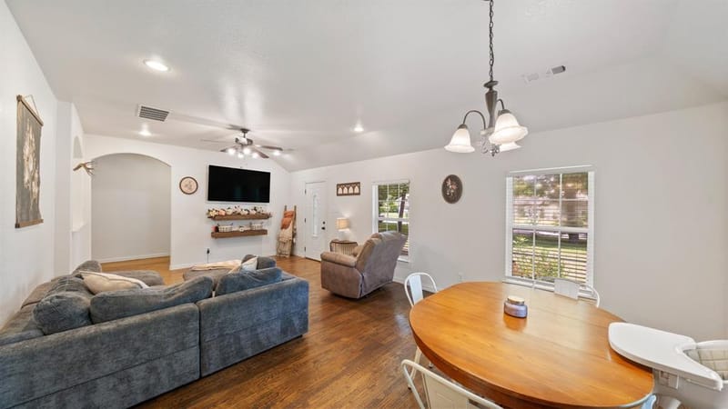308 E 8th Street, Kaufman TX 75142 - Photo 6
