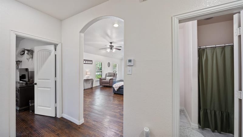 308 E 8th Street, Kaufman TX 75142 - Photo 17