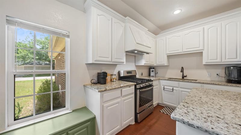 308 E 8th Street, Kaufman TX 75142 - Photo 10