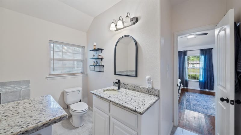 308 E 8th Street, Kaufman TX 75142 - Photo 21