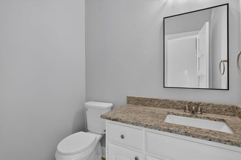 1201 W Arlington Avenue, Fort Worth TX 76110 - Photo 13