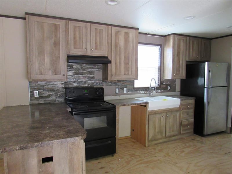144 9th Street, Whitney TX 76692 - Photo 5