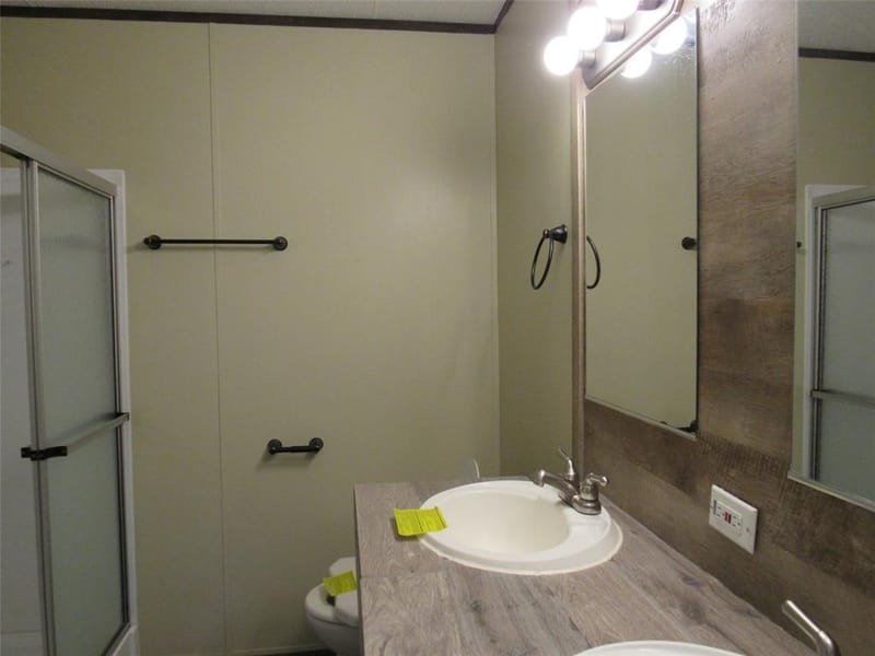 144 9th Street, Whitney TX 76692 - Photo 9