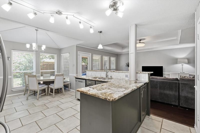 629 Park Lane, Highland Village TX 75077 - Photo 16