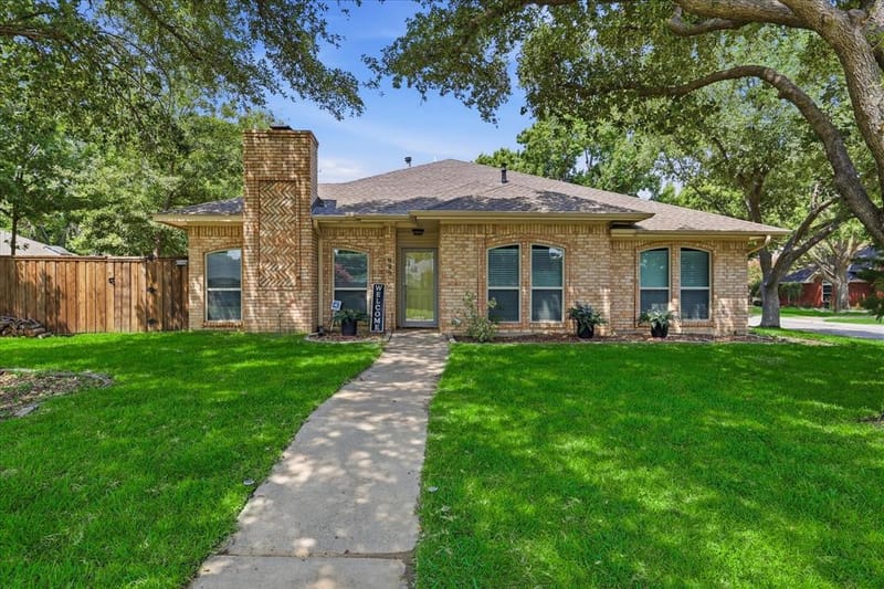 629 Park Lane, Highland Village TX 75077