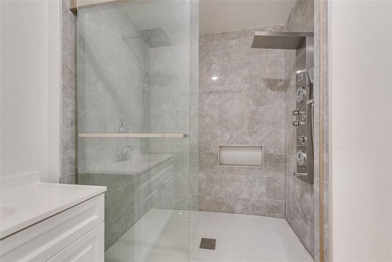 8041 County Road 2584, Royse City TX 75189 - Photo 17