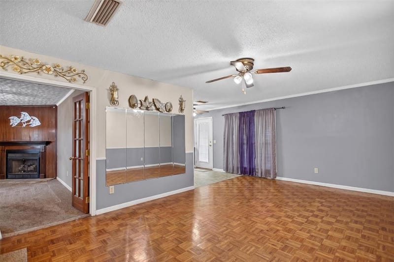 821 Milky Way, Garland TX 75040 - Photo 9