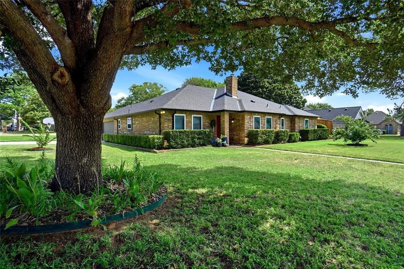 2146 Westwood Terrace, Grapevine TX 76051