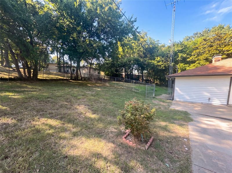 120 Rs County Road 1623, Lone Oak TX 75453 - Photo 20