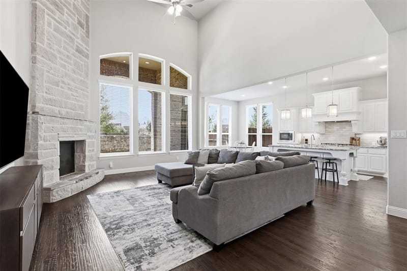 10813 Sycamore Falls Drive, Flower Mound TX 76226