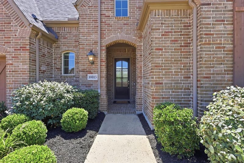 10813 Sycamore Falls Drive, Flower Mound TX 76226 - Photo 4