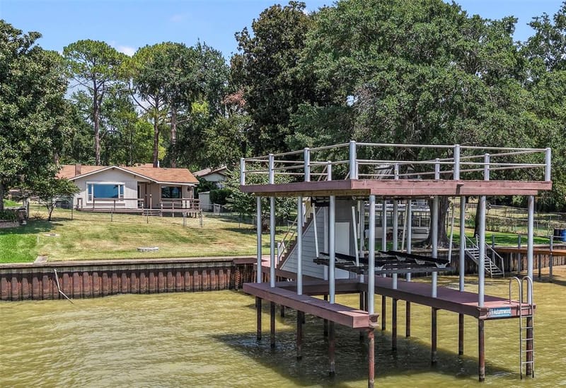 179 Autumn Wood Trail, Gun Barrel City TX 75156