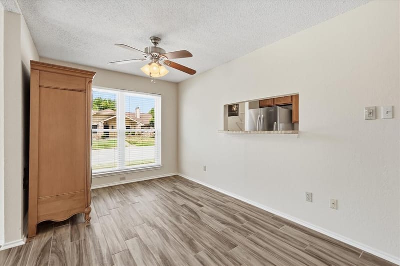 114 Glade Shadow Drive, Euless TX 76039 - Photo 11