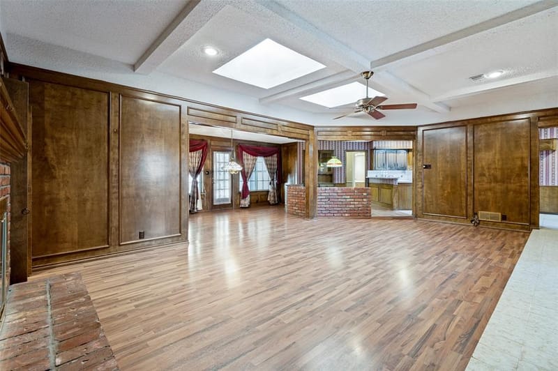 9015 Hunters Glen Trail, Fort Worth TX 76120 - Photo 11