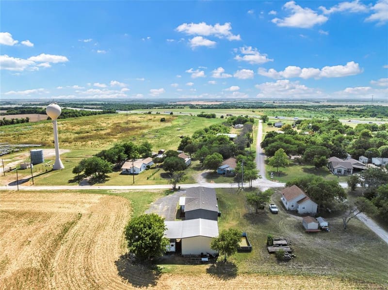 602 S 3rd Street, Abbott TX 76621 - Photo 35