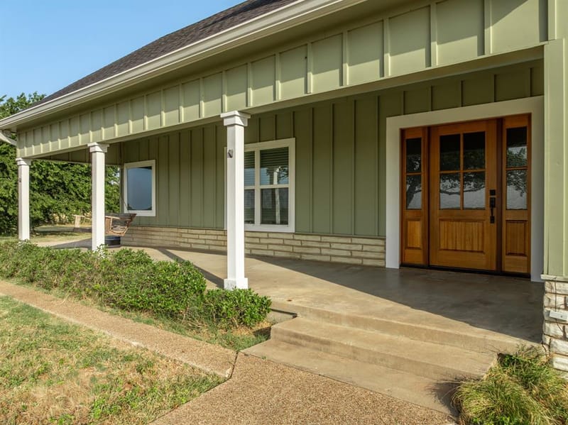 1122 W White Oak Road, West TX 76691 - Photo 3