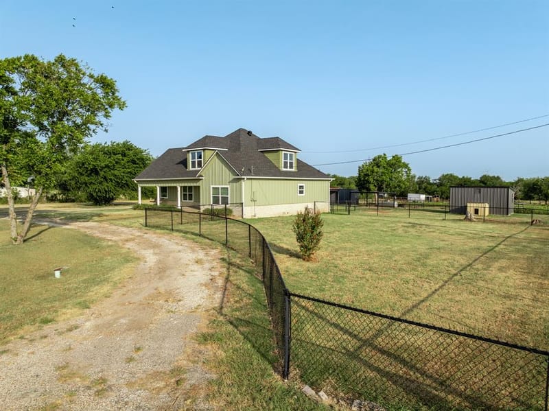 1122 W White Oak Road, West TX 76691 - Photo 30