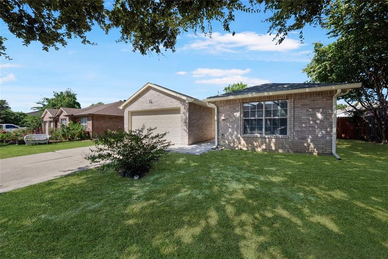 1024 Lake Trail Drive, Little Elm TX 75068 - Photo 2