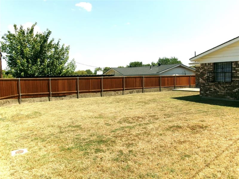 4204 Burke Road, Fort Worth TX 76119 - Photo 32
