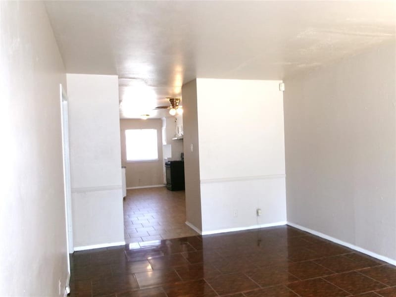 4204 Burke Road, Fort Worth TX 76119 - Photo 9
