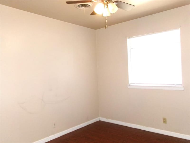 4204 Burke Road, Fort Worth TX 76119 - Photo 24