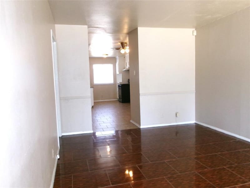 4204 Burke Road, Fort Worth TX 76119 - Photo 10