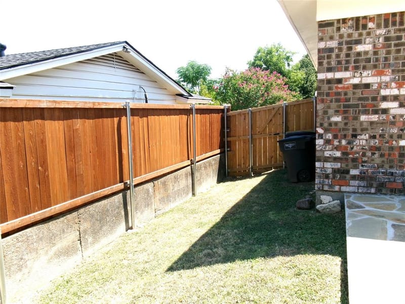4204 Burke Road, Fort Worth TX 76119 - Photo 35