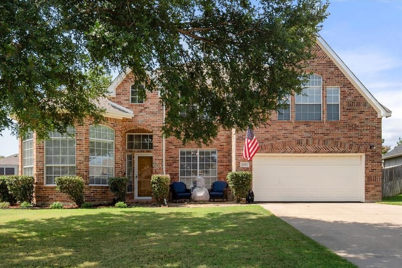 1912 Austin Street, Mansfield TX 76063