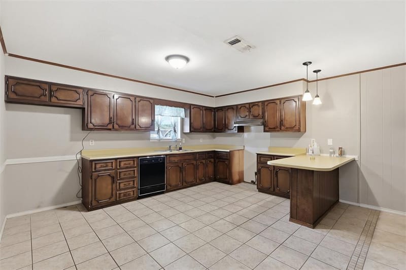 108 Brenda Dr., Mount Pleasant TX 75455 - Photo 6