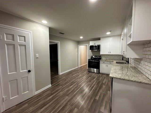 302 W Highland Avenue, Comanche TX 76442 - Photo 9