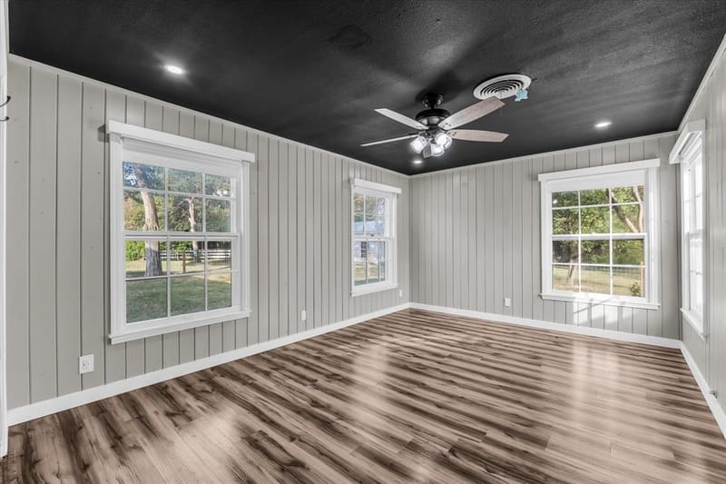 5625 Oakview Street, Waco TX 76710 - Photo 28