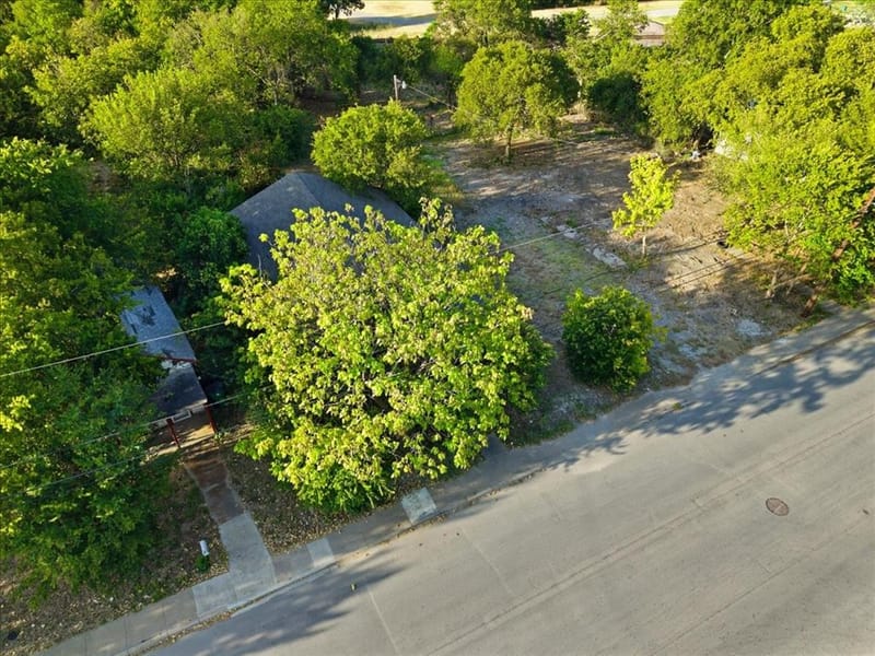 400 & 402 Wyatt Street, Waxahachie TX 75165 - Photo 13
