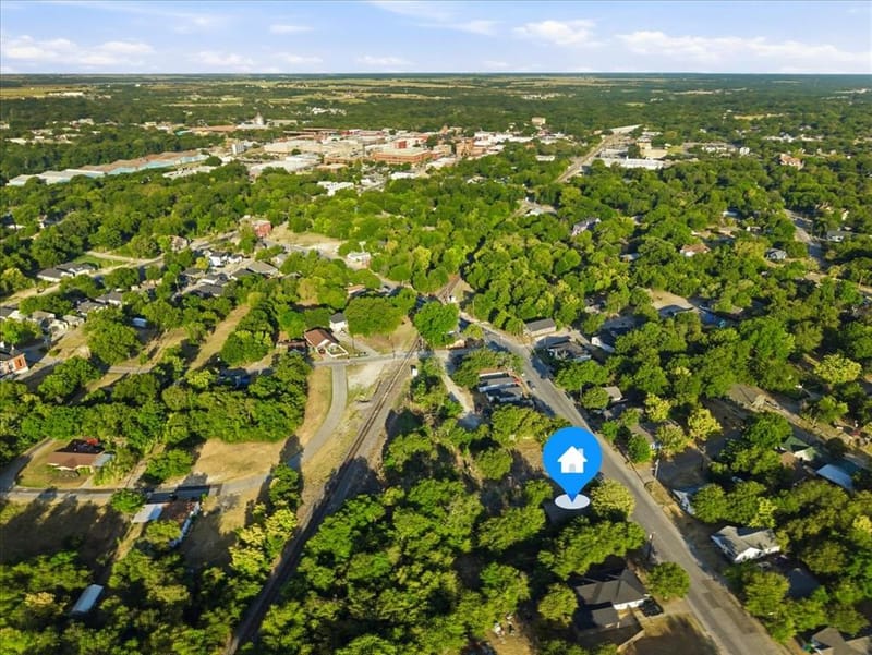 400 & 402 Wyatt Street, Waxahachie TX 75165