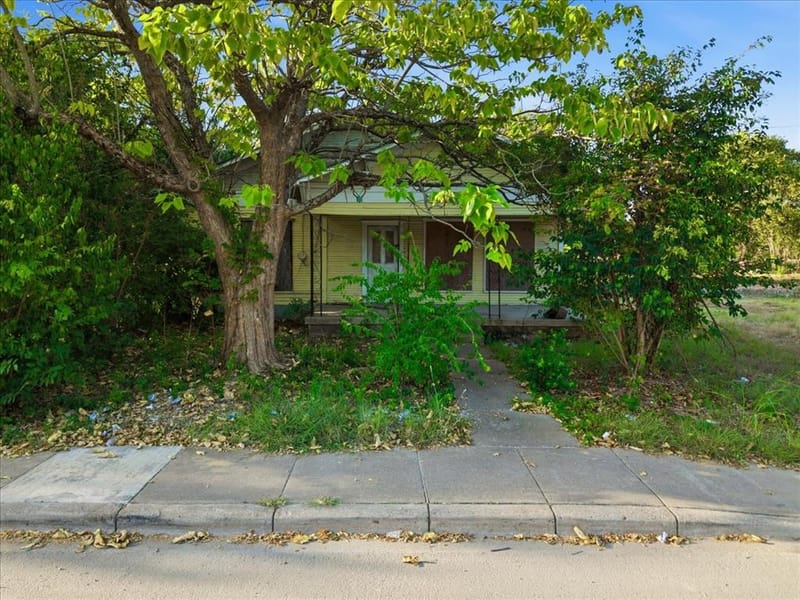 400 & 402 Wyatt Street, Waxahachie TX 75165 - Photo 9