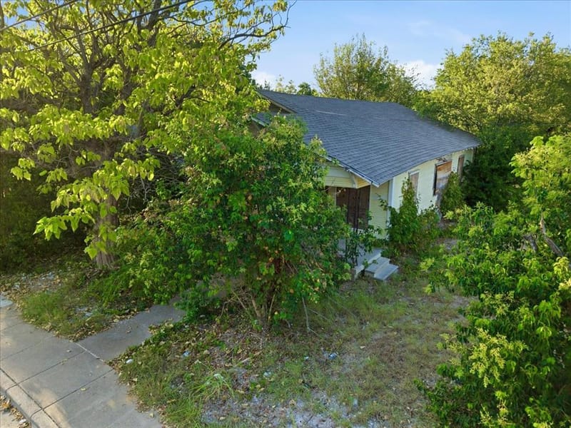 400 & 402 Wyatt Street, Waxahachie TX 75165 - Photo 10