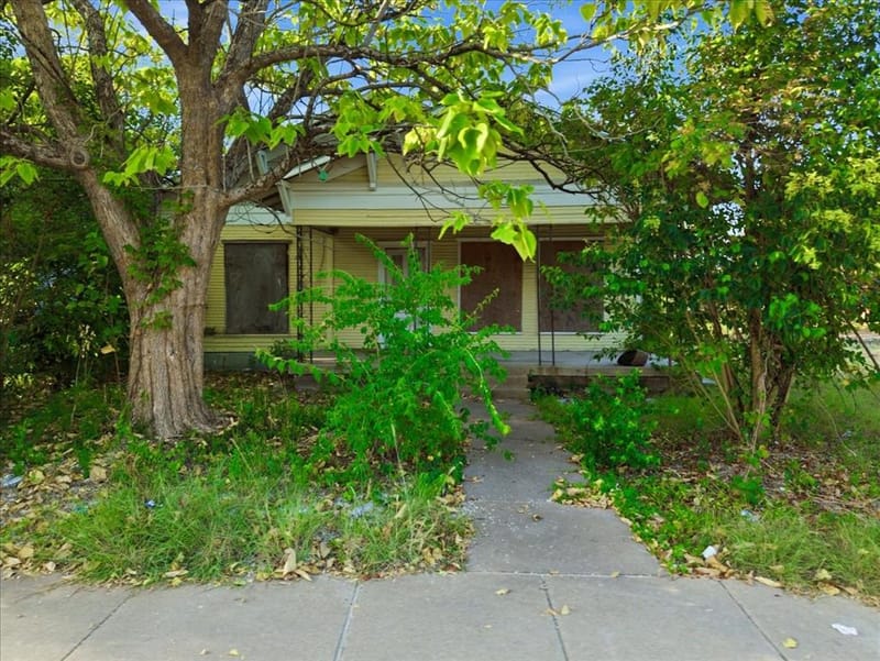 400 & 402 Wyatt Street, Waxahachie TX 75165 - Photo 8