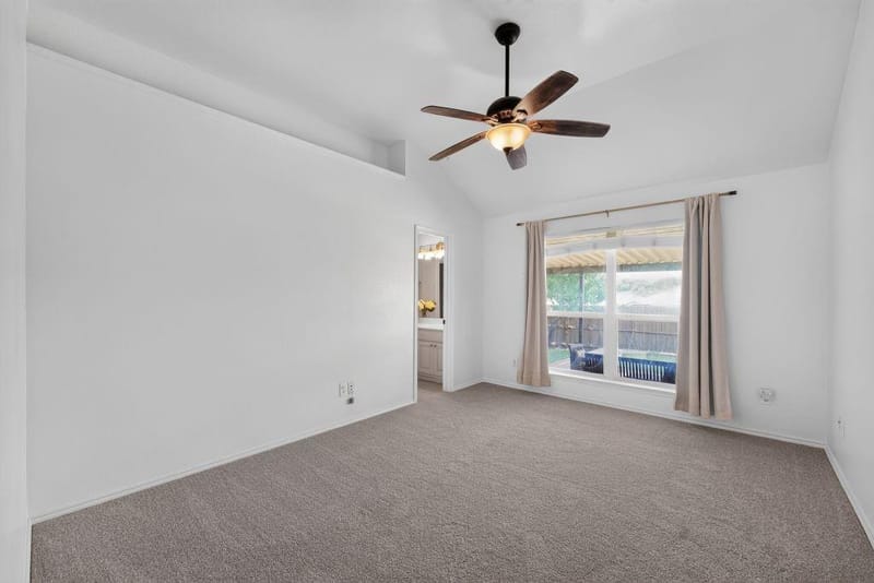 7241 Decoy Lane, Fort Worth TX 76120 - Photo 11