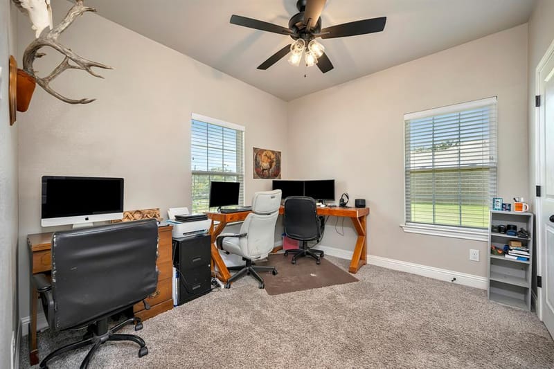 917 E 3rd Street, Springtown TX 76082 - Photo 24