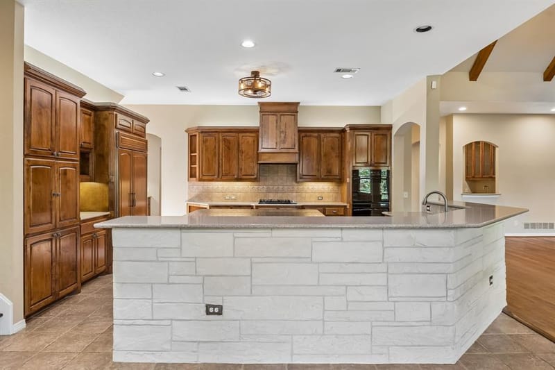 4815 Aurora Court, Flower Mound TX 75028 - Photo 11