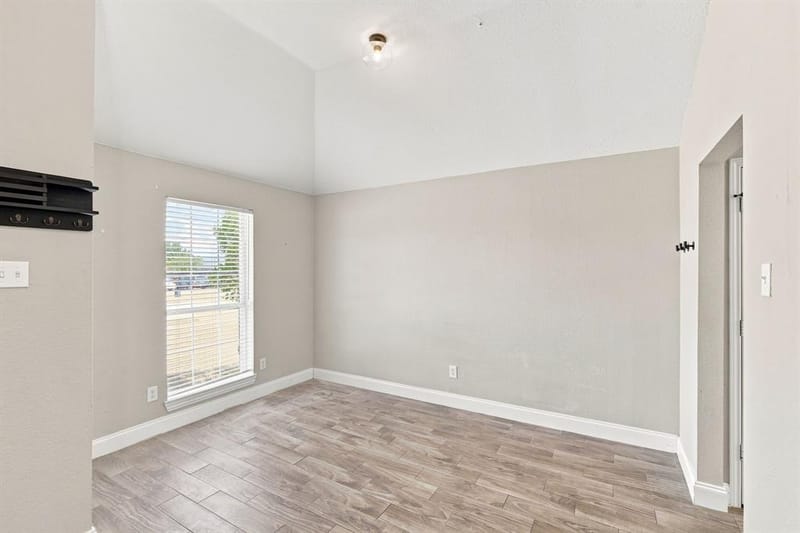 760 S Ridge Drive, Midlothian TX 76065 - Photo 13