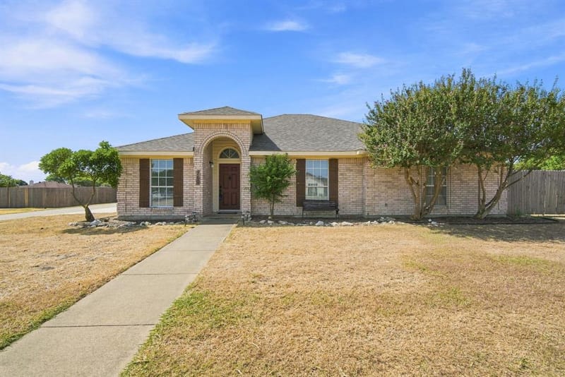 760 S Ridge Drive, Midlothian TX 76065