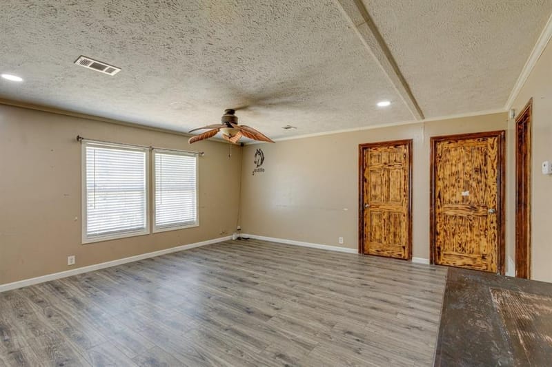 2802 Gooch Street, Dallas TX 75241 - Photo 12