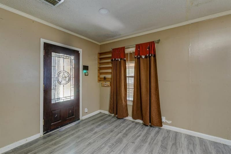 2802 Gooch Street, Dallas TX 75241 - Photo 10
