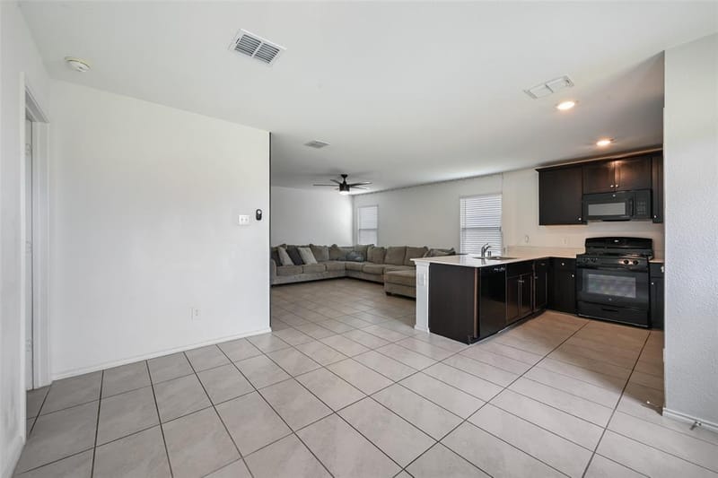 1104 Crestview Drive, Hutchins TX 75141 - Photo 8
