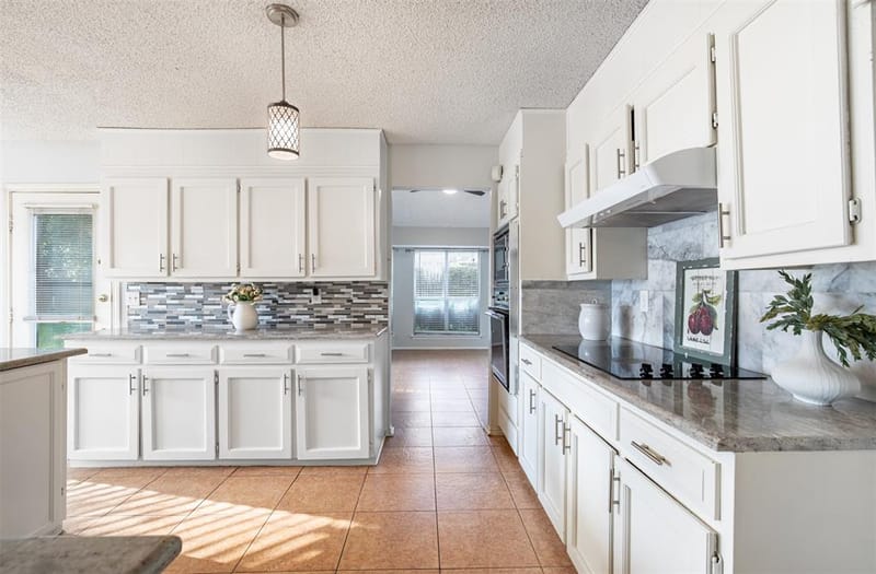 1102 St Croix Court, Arlington TX 76012 - Photo 15