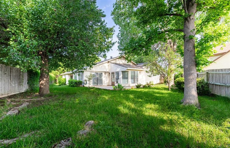 1102 St Croix Court, Arlington TX 76012 - Photo 31